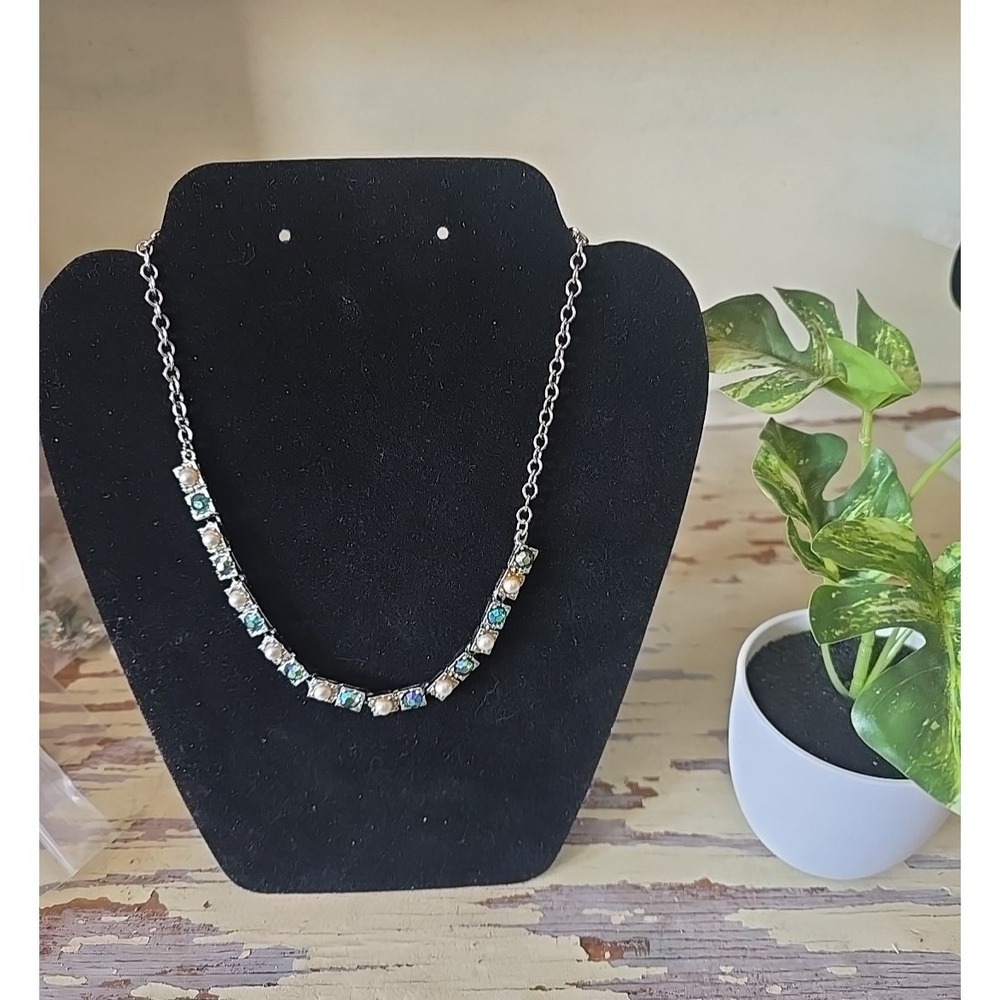 Vtg Silver Tone Faux Pearl Rhinestone Minimalist Fashion Jewelry Tennis Necklace